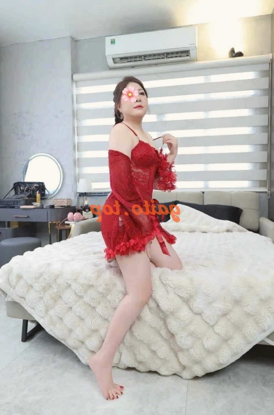 Ngọc Thảo Em – gái gọi Quận 8