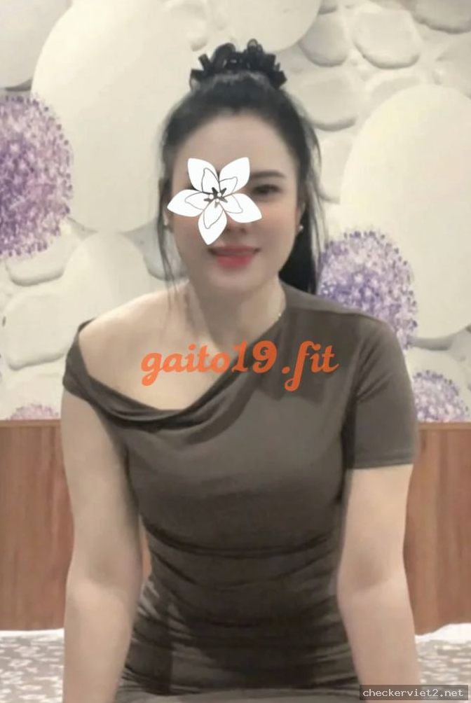 Hồng Ngọc – gái gọi Quận 8