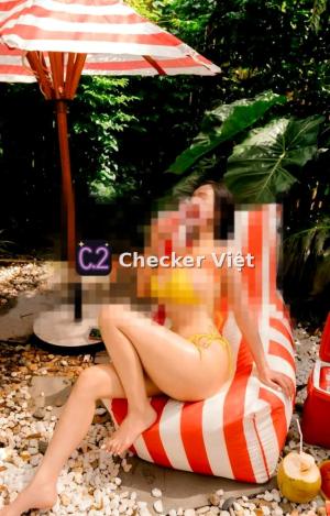 Cẩm Như Mùa – gái gọi Quận 10