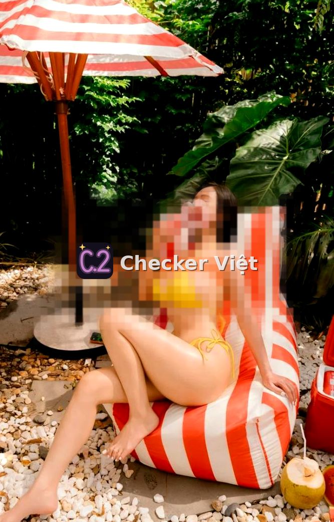 Cẩm Như Mùa – gái gọi Quận 10