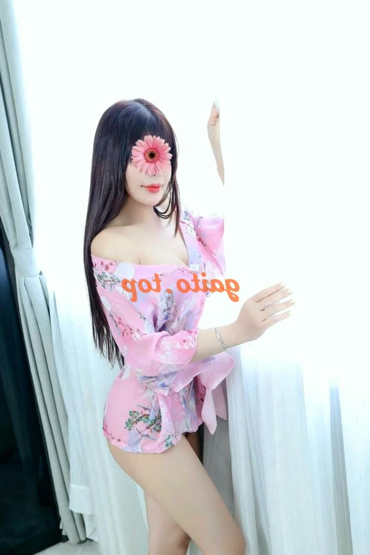 Tiểu Vy Cực – gái gọi Quận 8