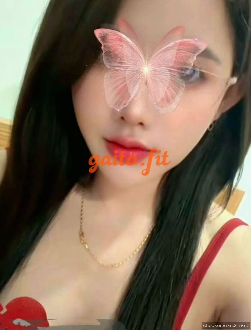 Thuỷ Tiên – gái gọi Quận 8