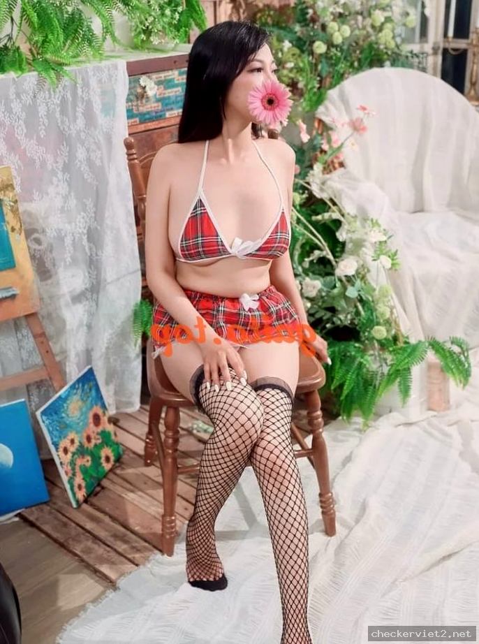 Phương Thảo – gái gọi Quận 2