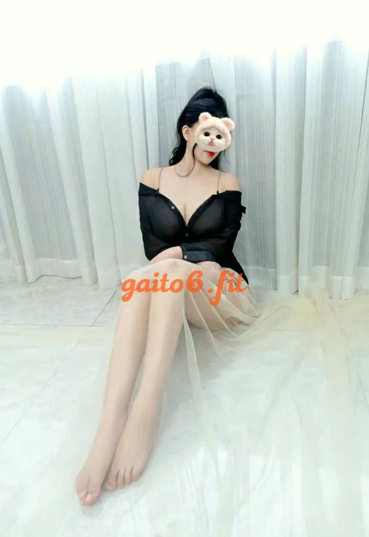 Ngọc Bích Người – Nóng bỏng, nhiều chiêu – Hú ngay – Quận 12, Sài Gòn – ảnh 11