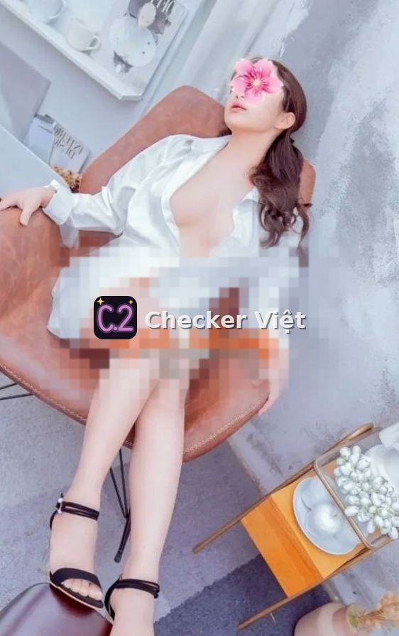 Huyền Anh – gái gọi Quận 9