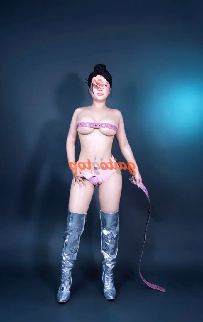 May 2004 – Body chuẩn, ngọt ngào – Quất ngay – Quận 8, Sài Gòn – ảnh 20