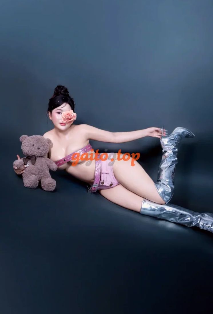 May 2004 – Body chuẩn, ngọt ngào – Quất ngay – Quận 8, Sài Gòn – ảnh 15