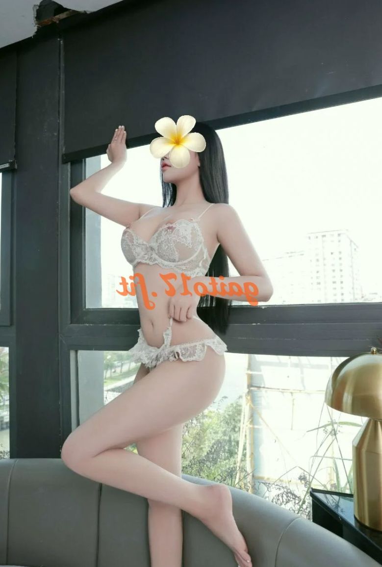 Kim Ngân 2002 – Quyến rũ, làm tình giỏi – Triển ngay – Phú Nhuận, Sài Gòn – ảnh 5