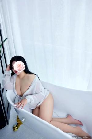 Kiều Anh – ảnh