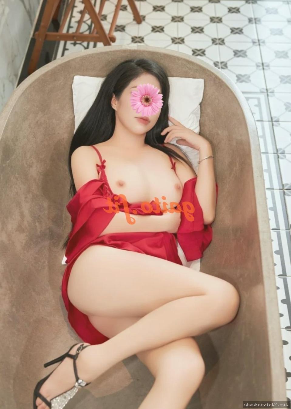 Ngọc – gái gọi Nha Trang