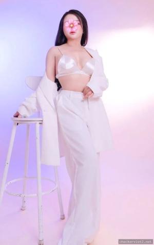 Kim Ngân – ảnh