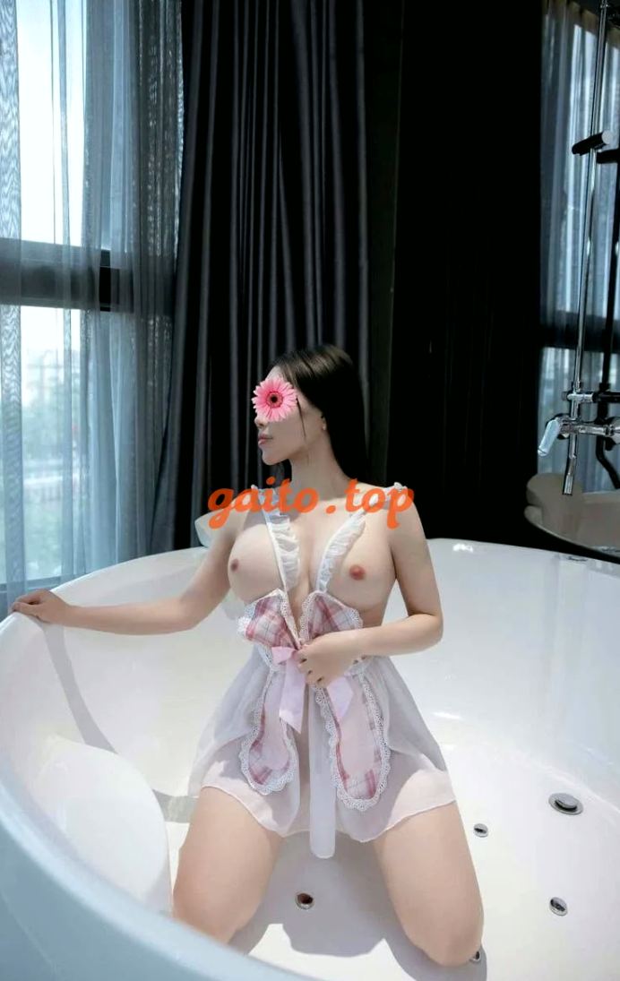Kim Ngọc Em – Quyến rũ, phục vụ tận tình – Hẹn ngay – Quận 7, Sài Gòn – ảnh 4